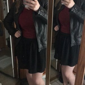 Express black skirt size 10 with pockets